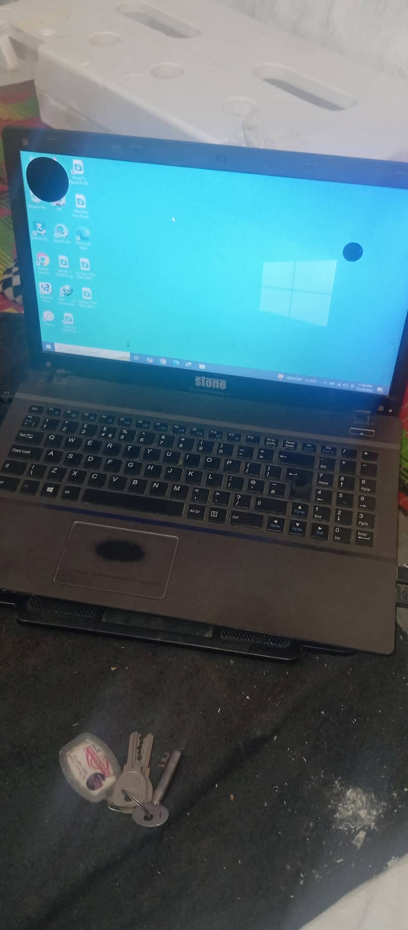 laptop for sell urgent 1