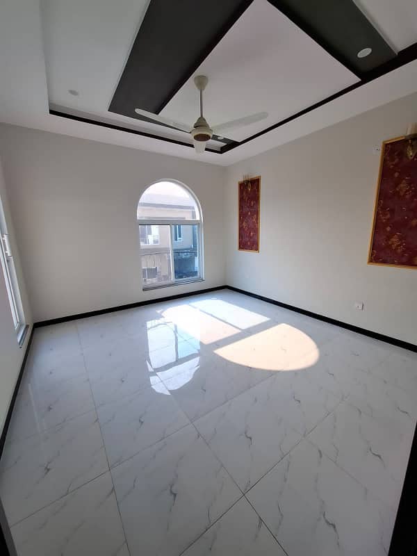 5 Marla House For Sale In Paragon City Lahore 5