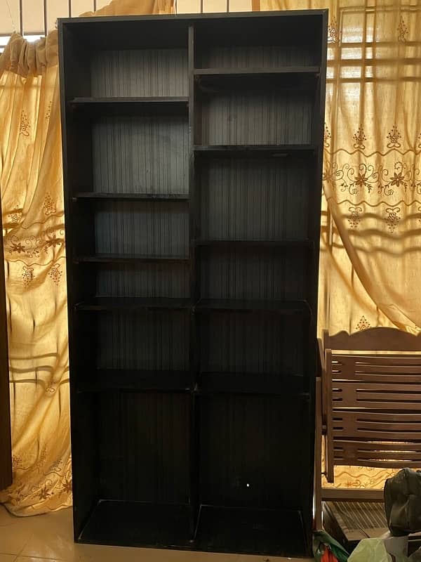 shelve in good condition 1