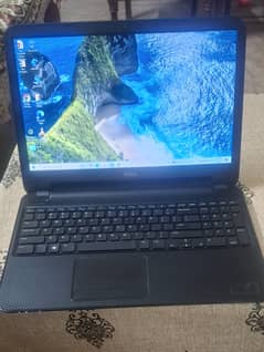 Dell laptop, core i3, 4gb, 520 gb, original charger good condition