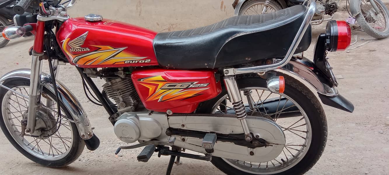 Honda CG 125 2021 December register 2022 Karachi nmbr 1