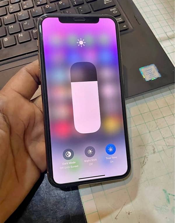 iPhone 11 Pro 0