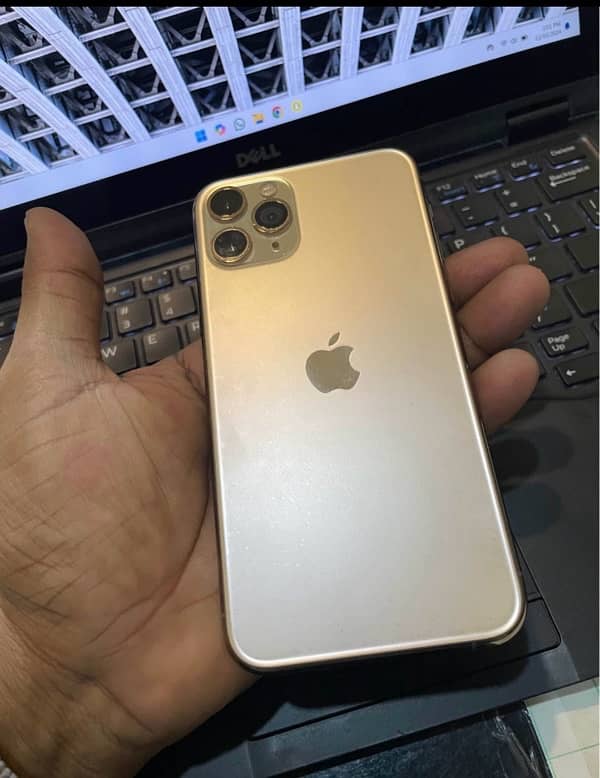 iPhone 11 Pro 1