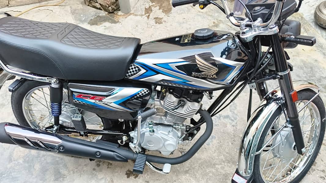 Honda CG 125 | MODEL 2025 | TOTAL GENIUN 5