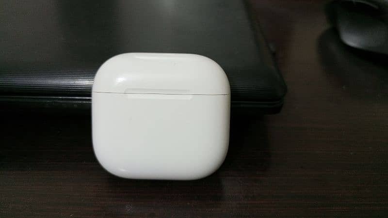 Original Apple AirPods 4 with Active Noise Cancellation 4