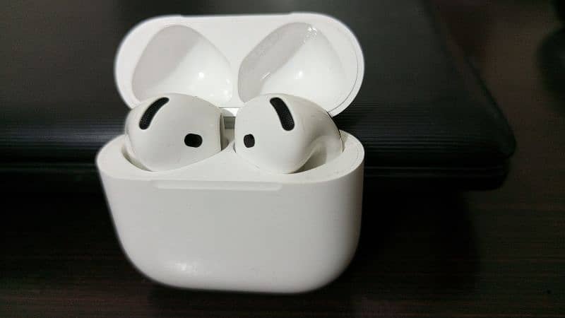 Original Apple AirPods 4 with Active Noise Cancellation 5