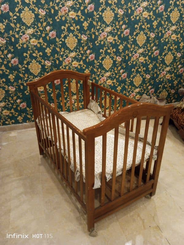 Baby Cot 4