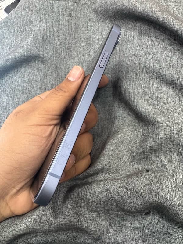 iPhone 14 Plus 256GB 2