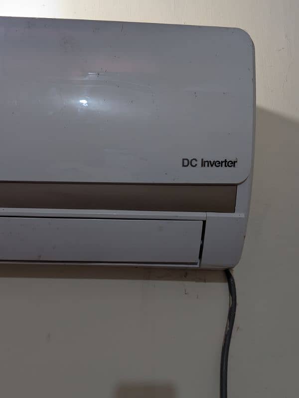 Orient Dc inverter 1.5 ton Ultron series (Heat & Cool) 1