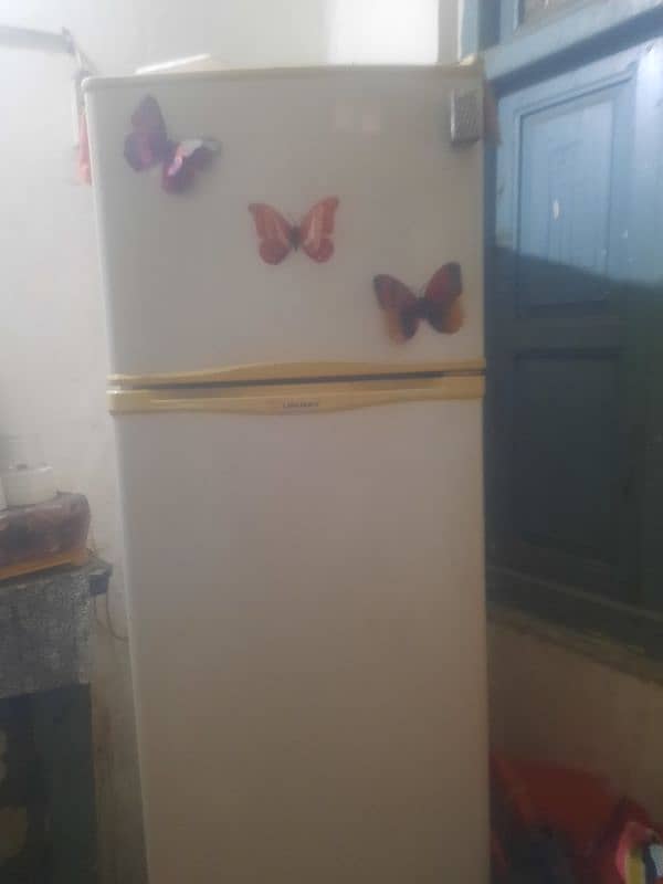 Fridge use for sale urgent agar kisi bhai ko lani hai to rabta karo 2