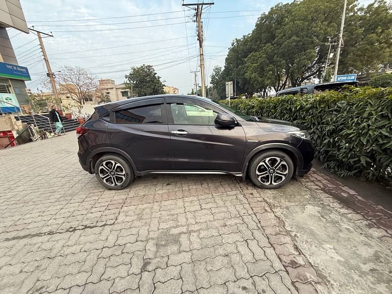 Honda Vezel 2014 1