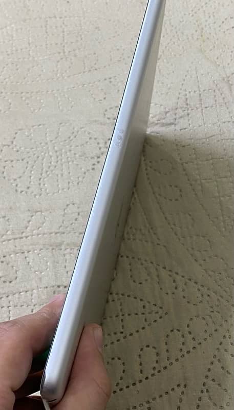 Apple iPad 9 2021 11