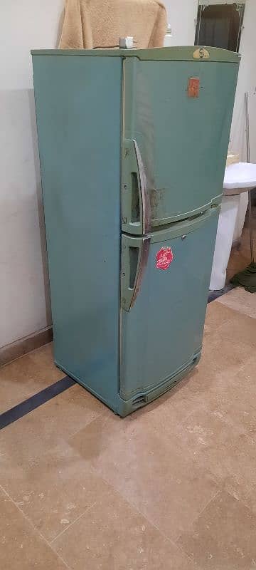 PEL Refrigerator Good Condition 2