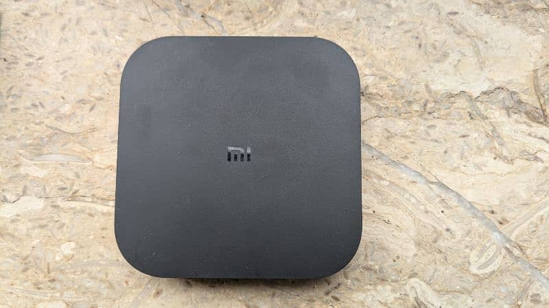 MI android box new condition 2