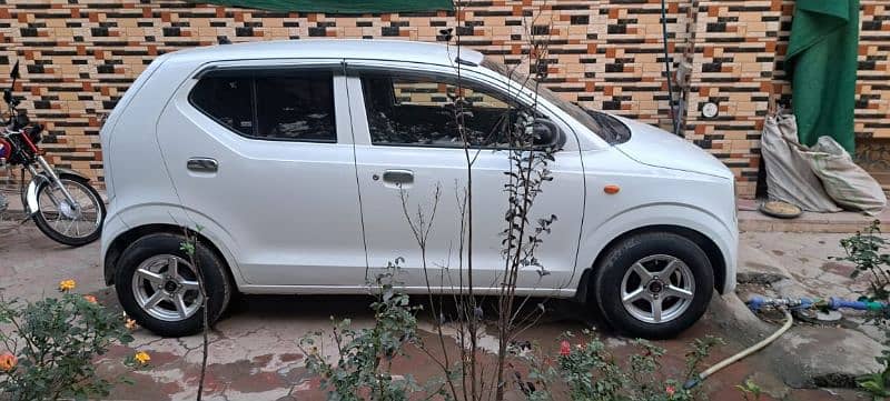 Suzuki Alto 2014 1