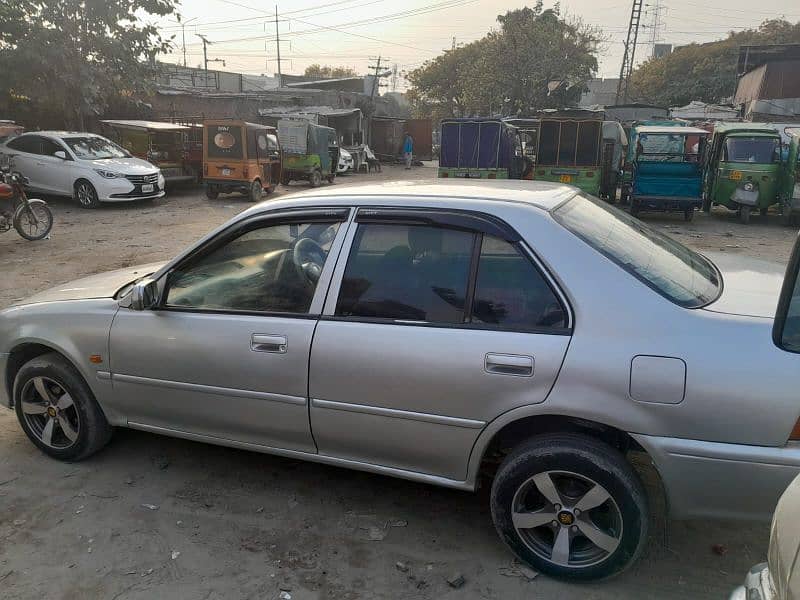 Honda Civic VTi 1998 3