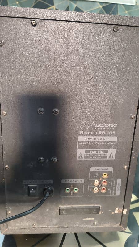 AUDIONIC RB 105 6