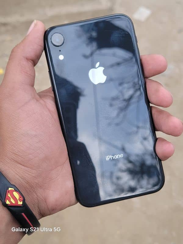 iPhone xR 64GB *WATERPACK* 0