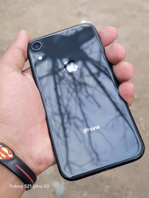 iPhone xR 64GB *WATERPACK* 6