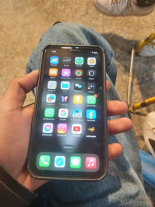 iphone 11 non pta jv (urgent sale) 6