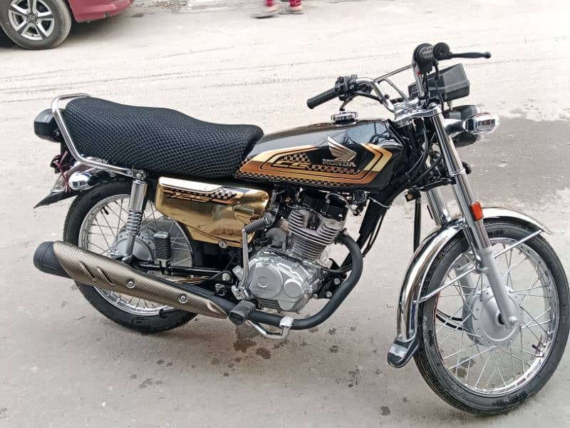 Brand new Honda 125 Gold in very reasonable price 2