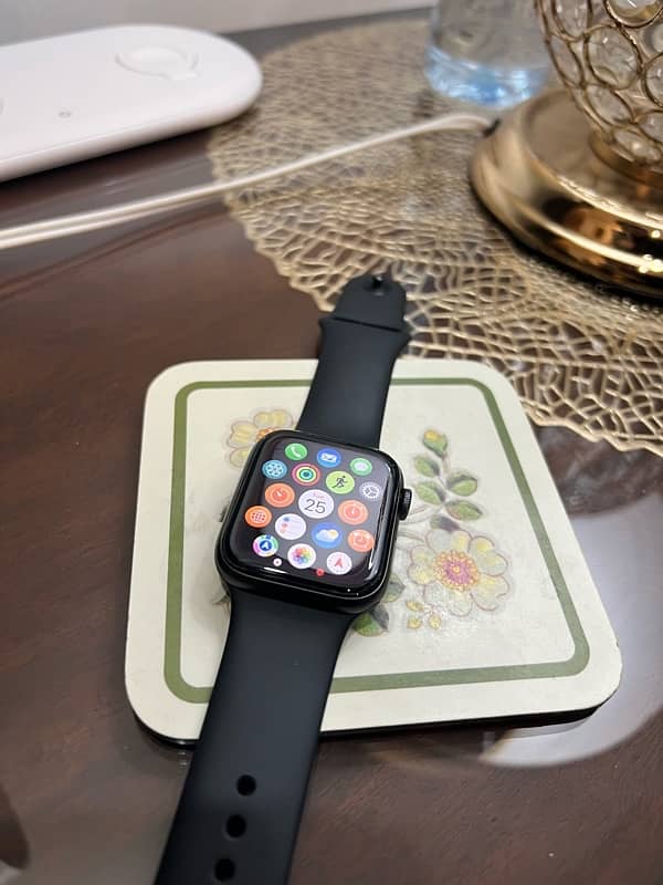 Apple watch series 5 1