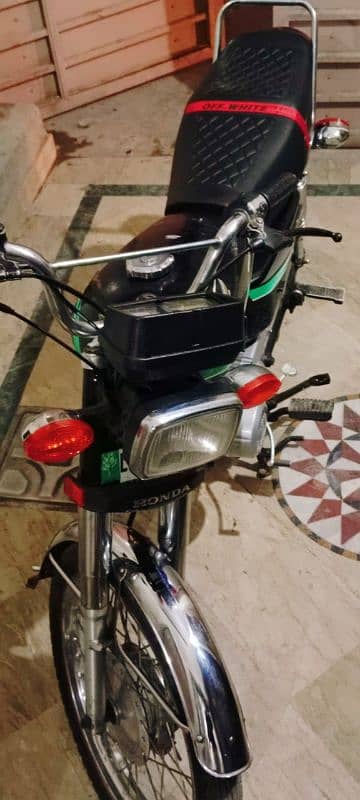 Honda C G 125 2013 Model genuine 2