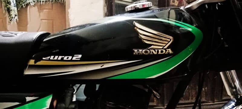 Honda C G 125 2013 Model genuine 4