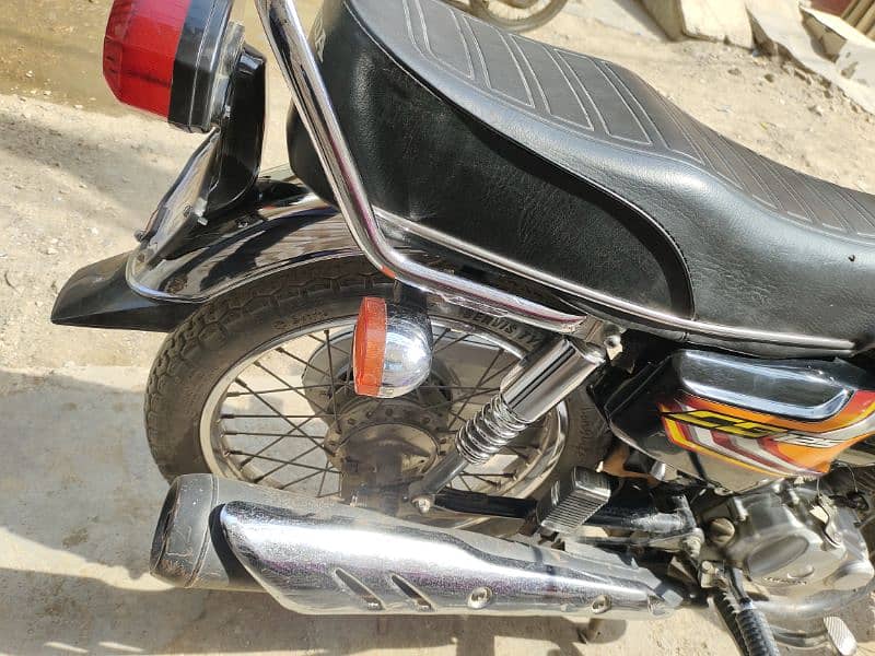 urgent sell honda 125 model 2022 4