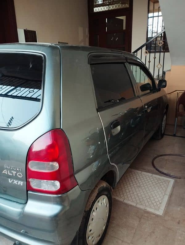 Suzuki Alto 2012 11