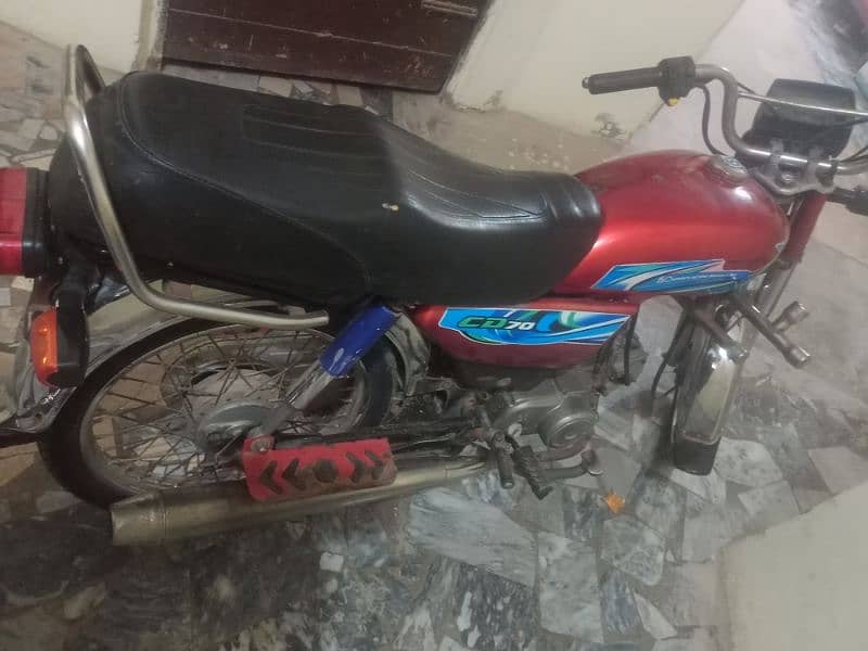 Honda CD 01 model gud average 4