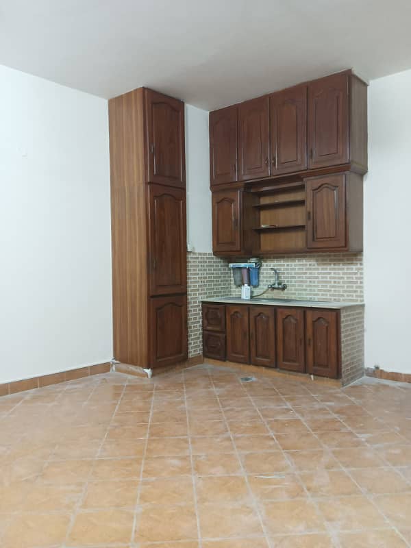 8 MARLA BEAUTIFUL HOUSE AVAILABLE FOR RENT IN DHA RAHBER 11 SECTOR 1 8