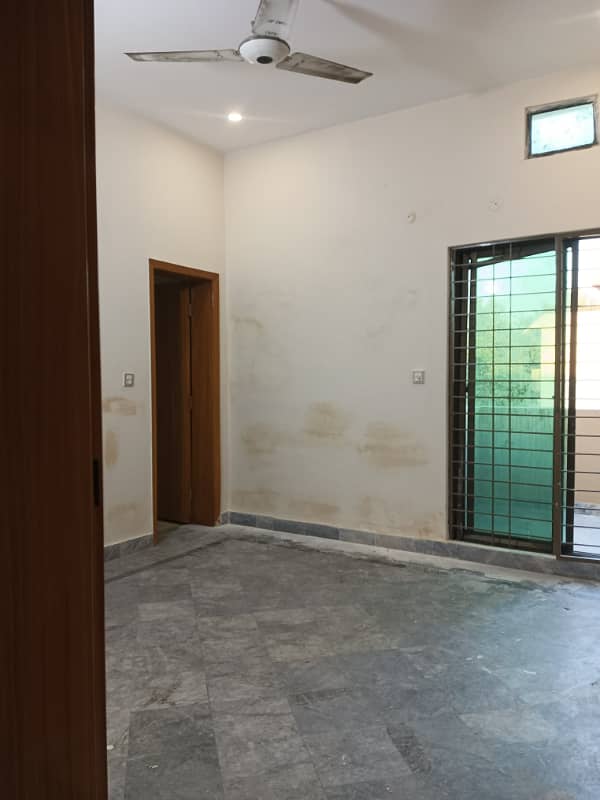 8 MARLA BEAUTIFUL HOUSE AVAILABLE FOR RENT IN DHA RAHBER 11 SECTOR 1 18