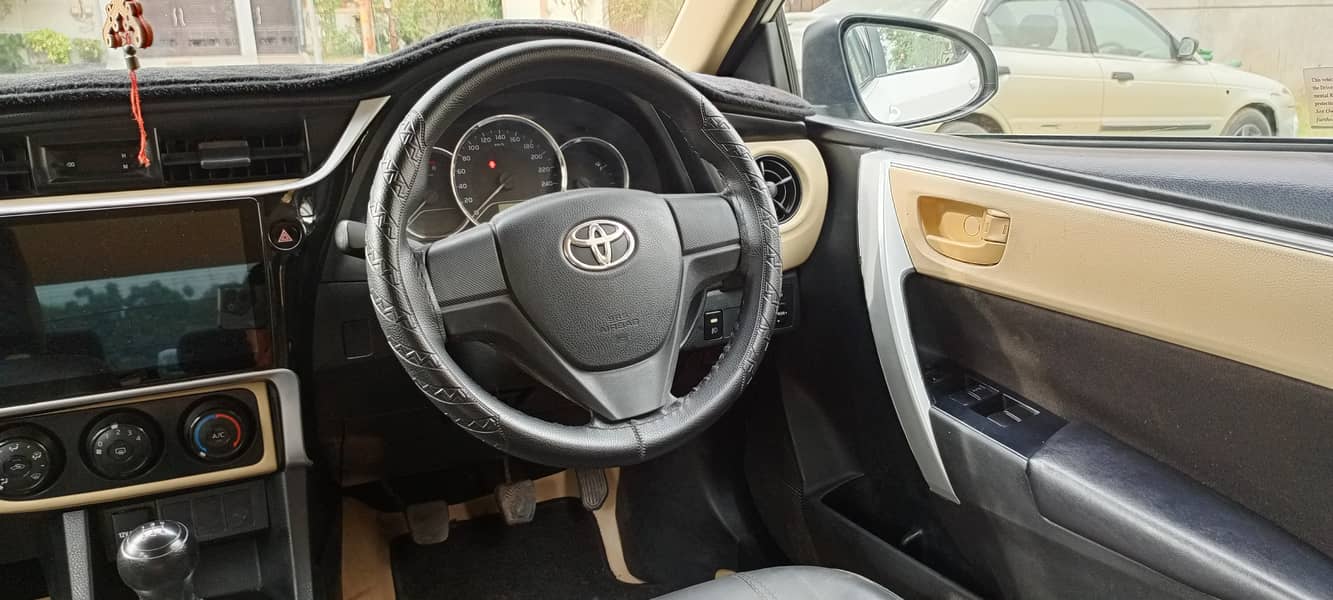 Toyota Corolla GLI Special Edition 2018 (Full Original) 12