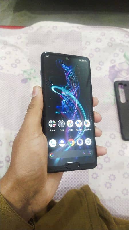 Sharp Aquos R5 5g 2