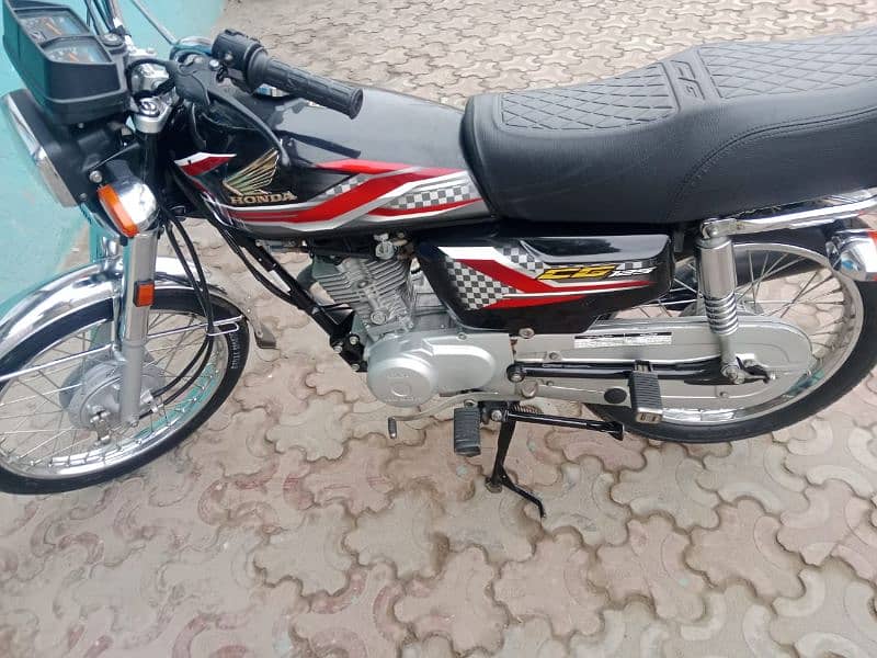 Honda 125 (24) 0