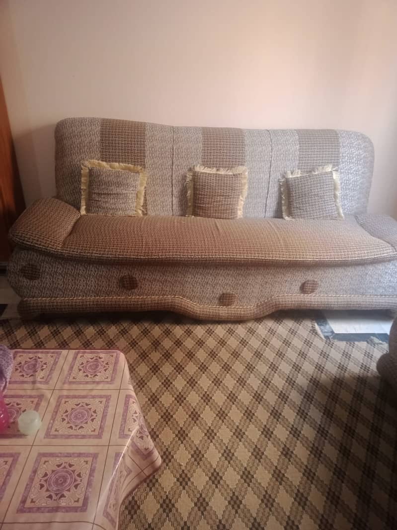 Sofa set for Sell 5