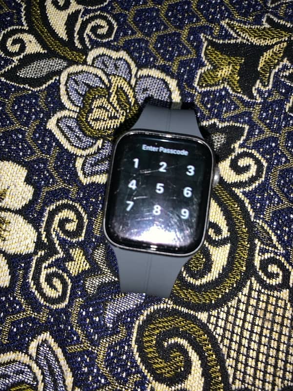 Apple Watch Series 5 44mm 4