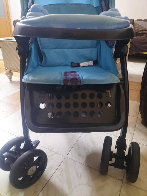 Baby pram for sale 4