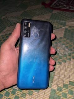 Tecno spark 5pro 4/64 read description