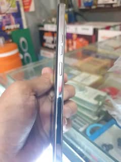 TECNO CAMON 30 BOX open BRANN NEW