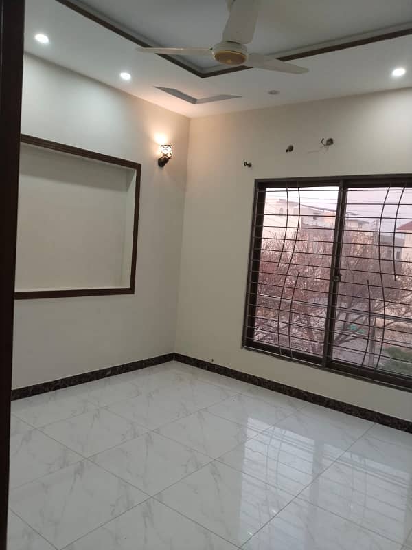 5 MARLA DOUBLE UNIT HOUSE AVAILABLE FOR RENT IN DHA RAHBER 11 PHASE 2 2