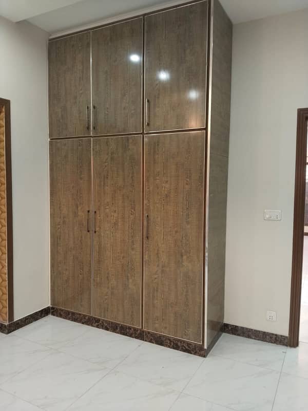 5 MARLA DOUBLE UNIT HOUSE AVAILABLE FOR RENT IN DHA RAHBER 11 PHASE 2 12