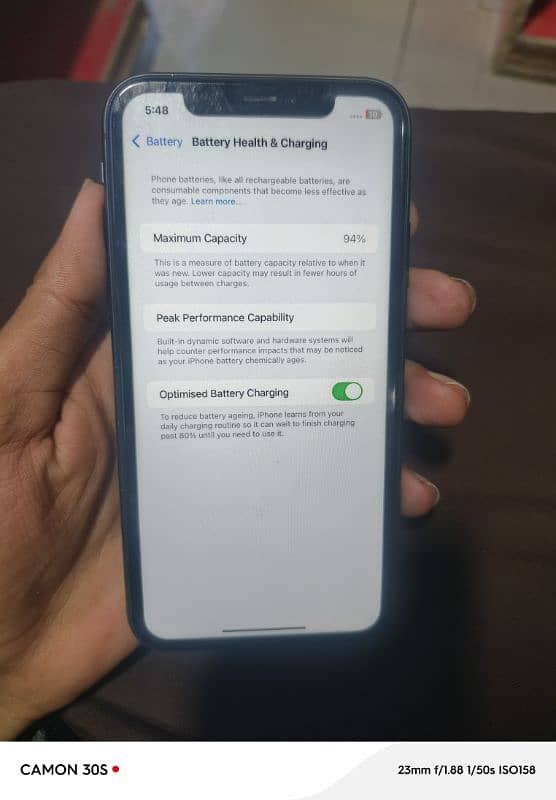 I phone 11 water pack 64gb 3 month sim working 2