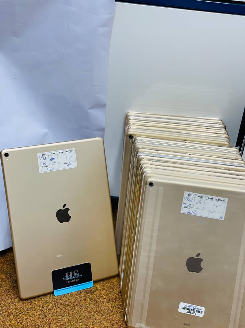 APPLE IPAD PRO 2ND GENERATION 12.9”  120Hz DISPLAY ( 2017 ) MODEL 0