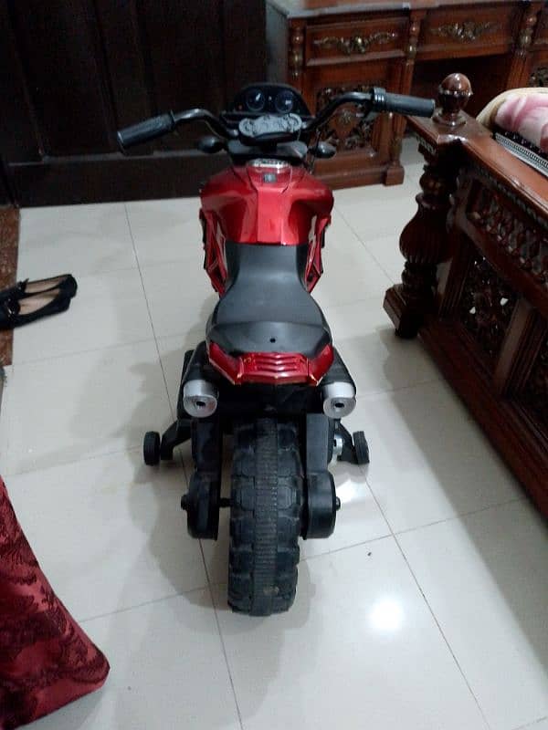 kids bike with charger urgent for sale 3