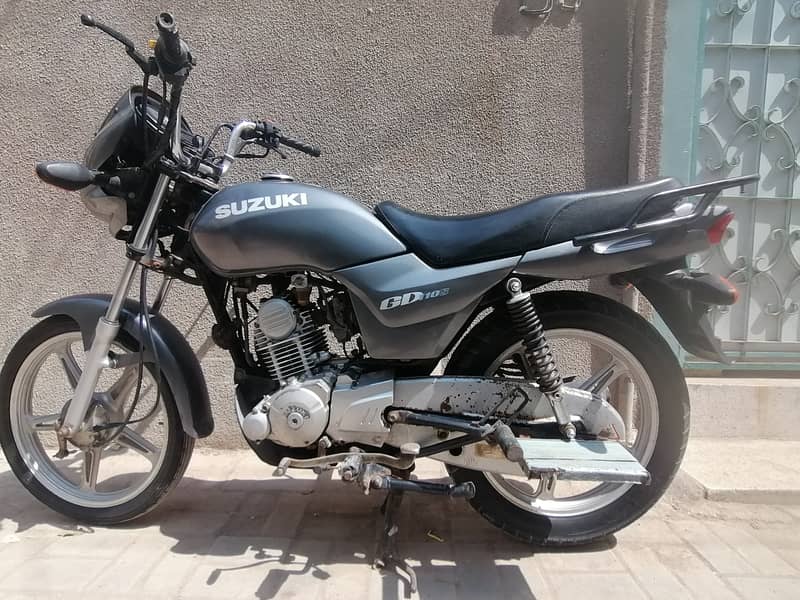 Suzuki GD 110 2016 4