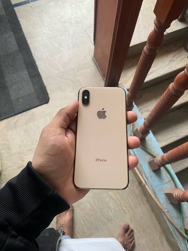 iphone xs gold 10/10 64gb dual pta with box 4