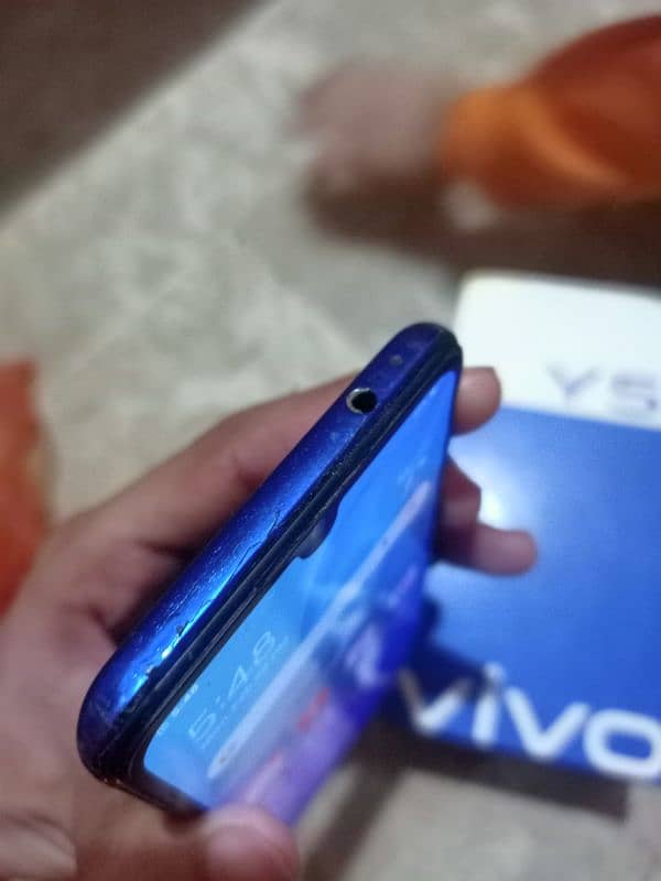 vivo y51 4