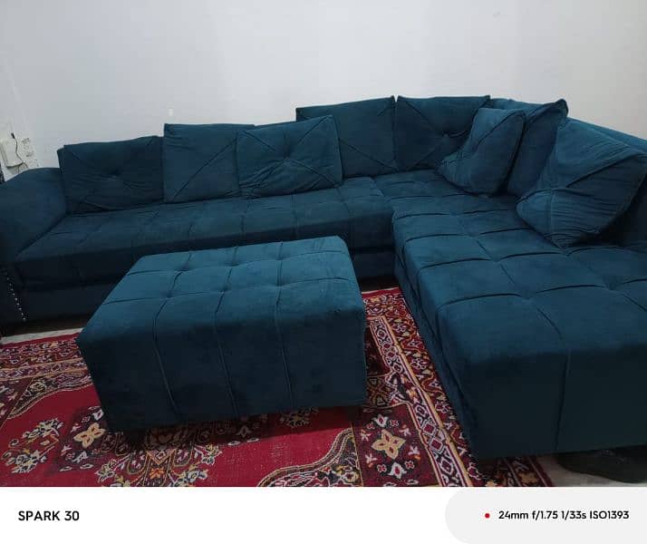 six seater L shaped sofa used in good condition 0